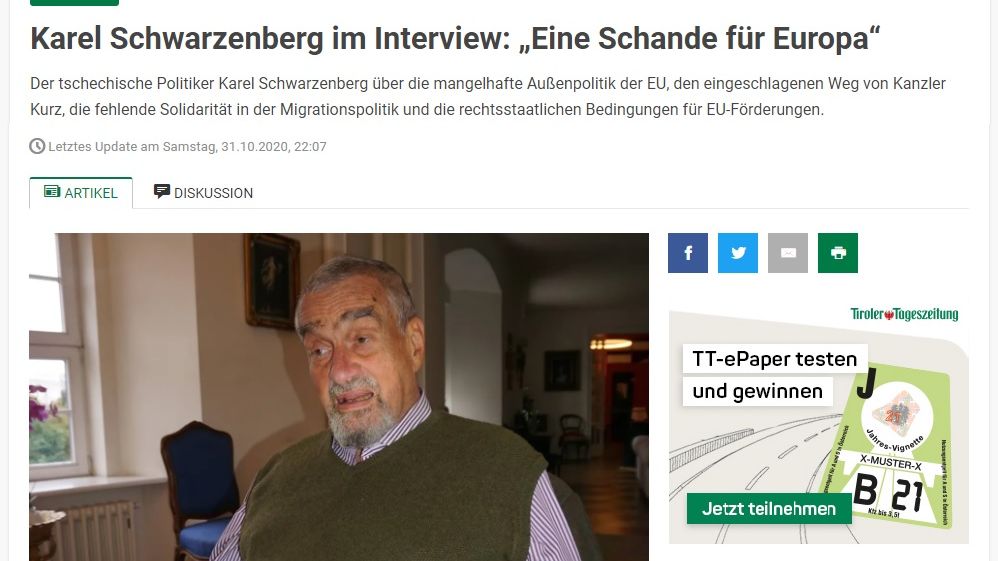 Schwarzenberg pro rakouský list: Postoj V4 vůči migrantům je ostudný